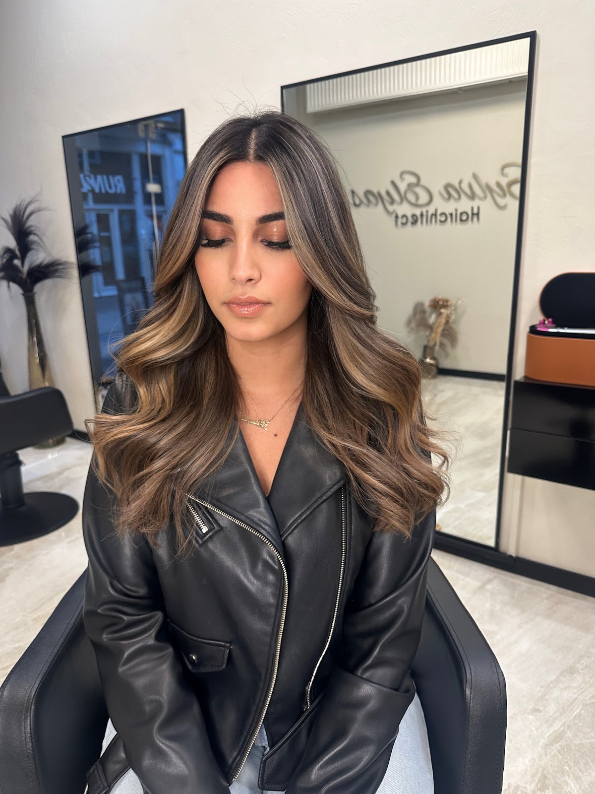 Sylva Elyas Hairchitect ✂